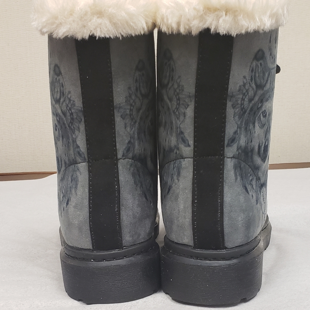 Native boots - Picture 3 of 6